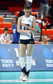 atlet-voli-kazakhstan-sabina-altynbekova-jadi-idola-baru-di-media-sosial-3